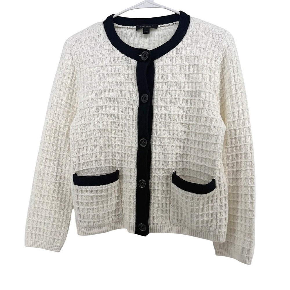 Ann Taylor Women L Cream Black Waffle Knit Button Front Cardigan Sweater
